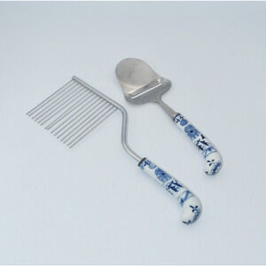 2pc Blue Danube Cheese Slicer & Cake Breaker Blue Onion Handle Stainless Steel